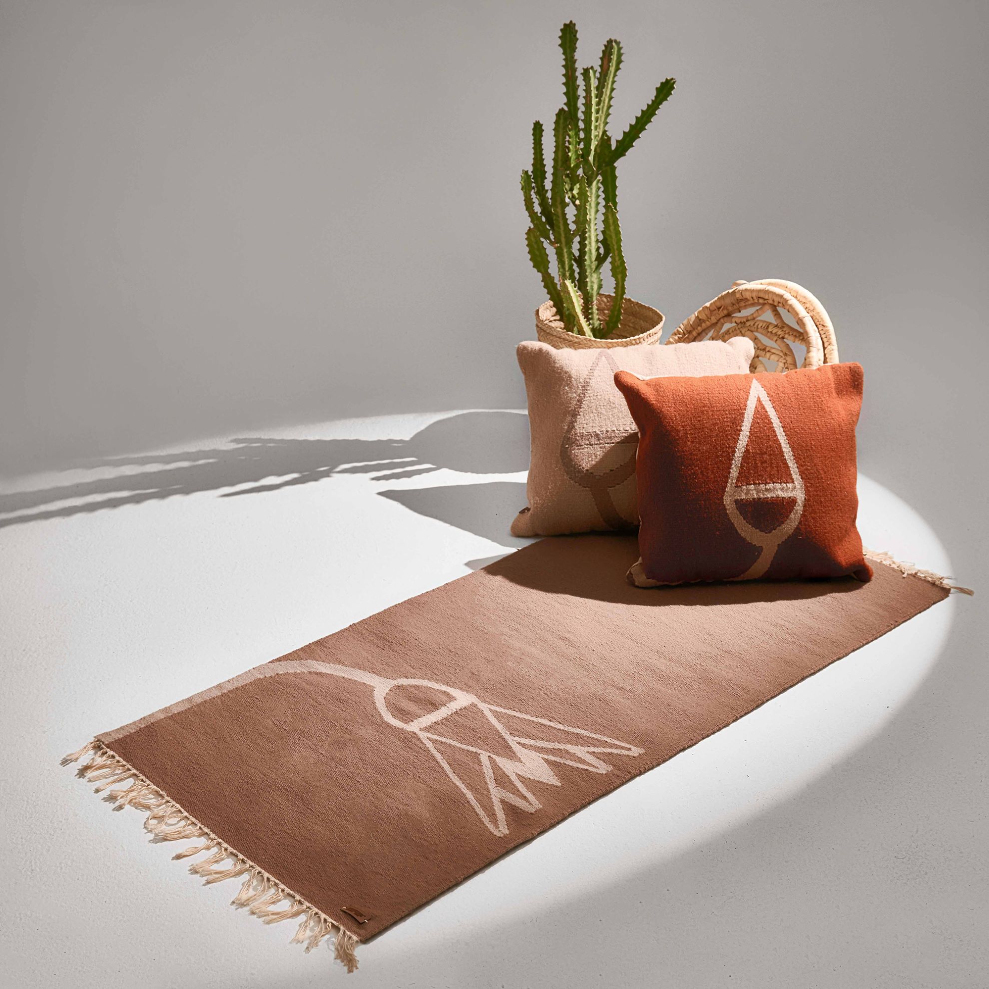 Lotus Kilim Cushion – Symbolic Elegance 1