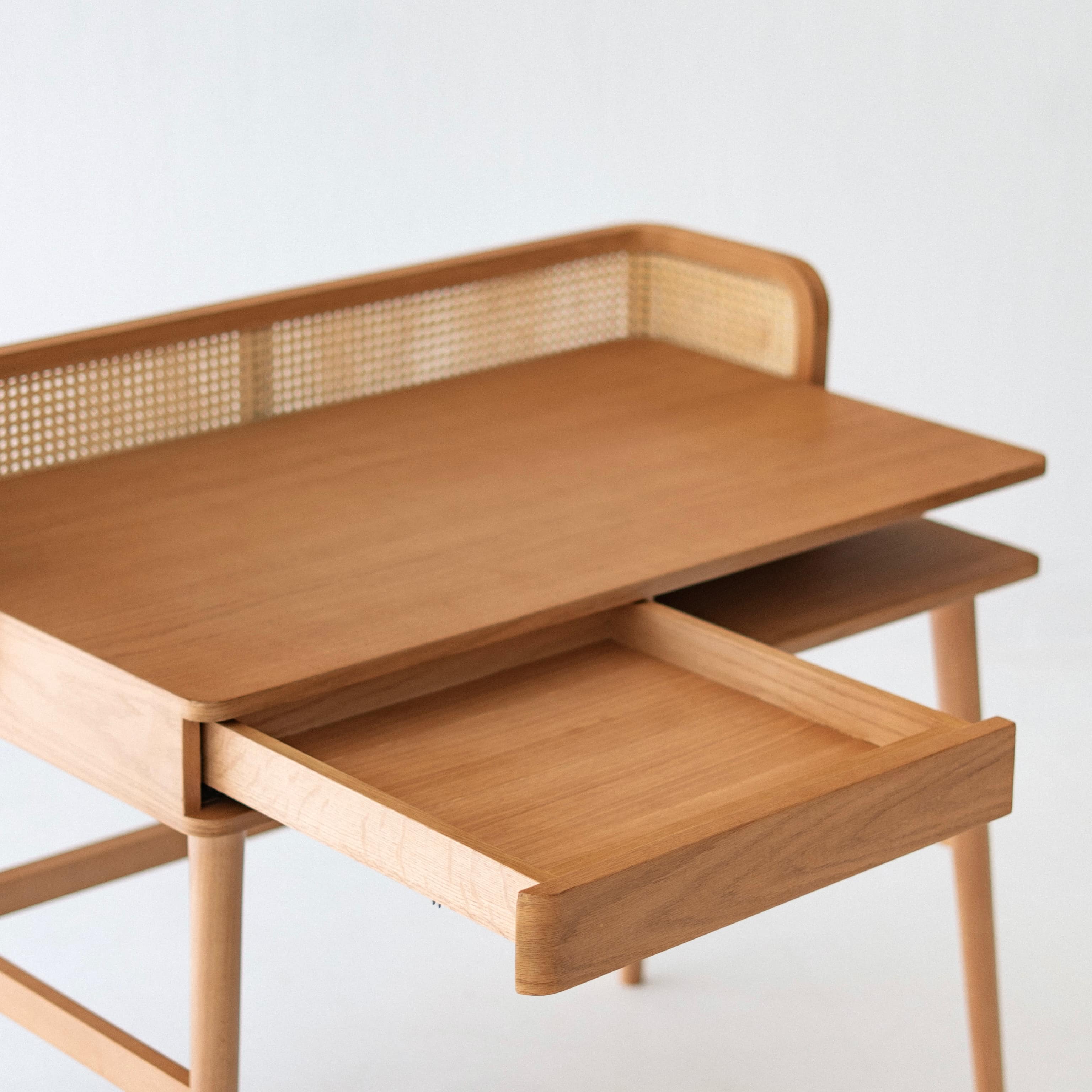 Costa Rattan Desk 2