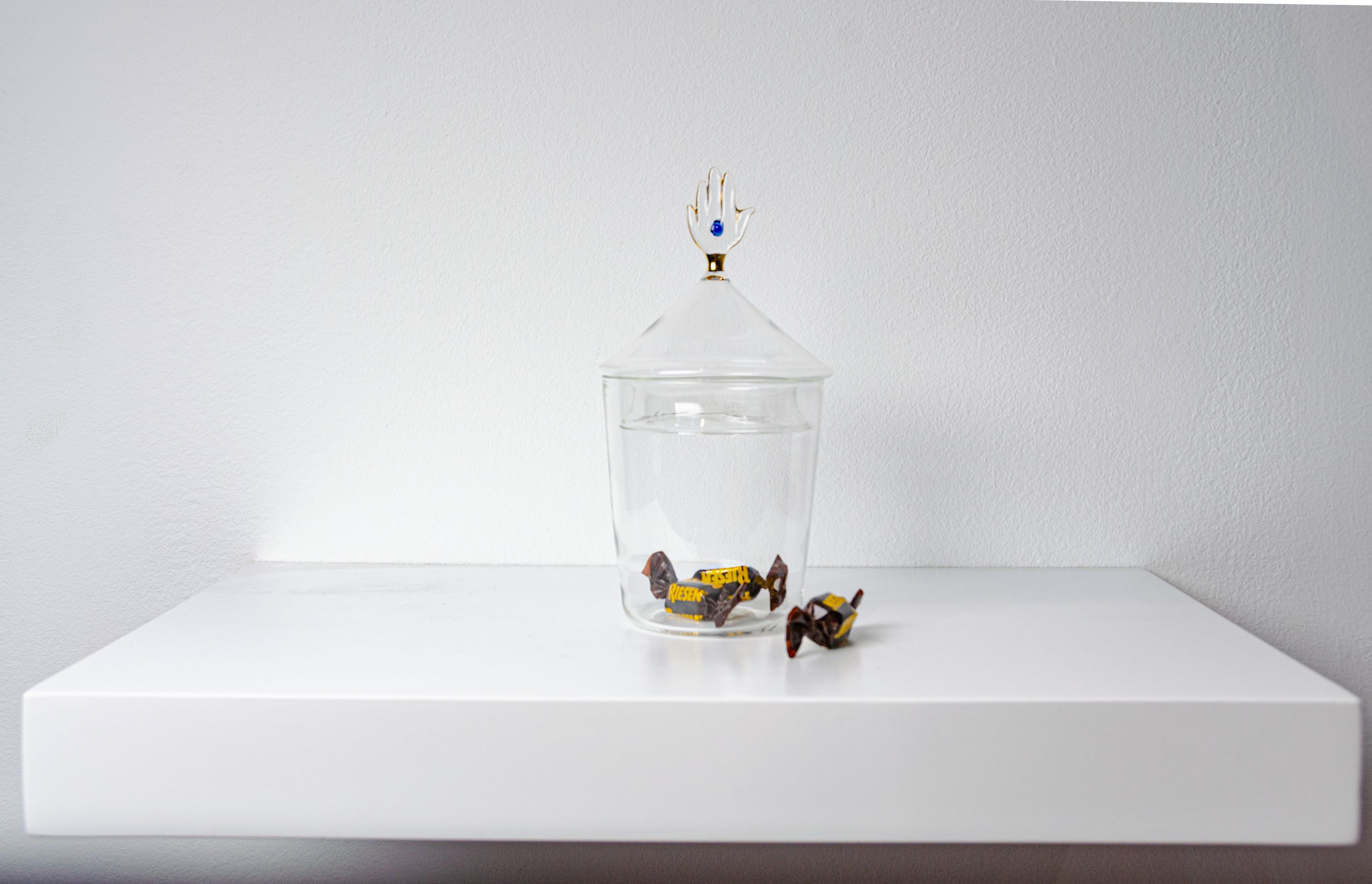 Candy pot 1