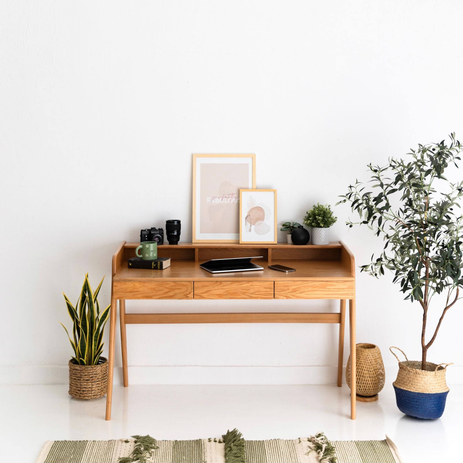 Solo Beech Wood Desk 1