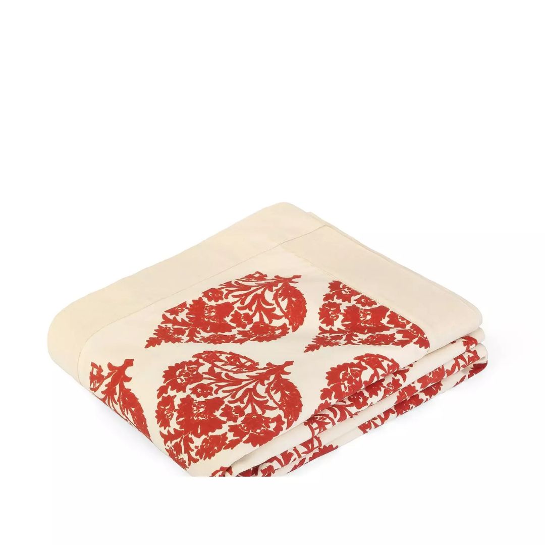 El Haramelk Table Cloth in Red 0