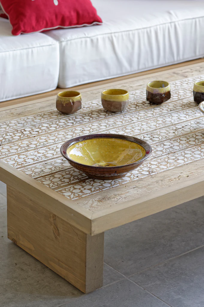 Alor Handcrafted Coffee Table With Stenciled Floral Design 4