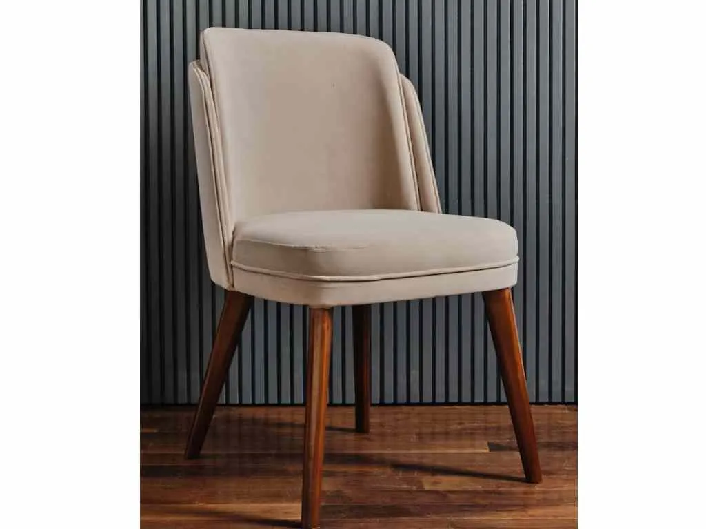 Layers Chair With Sturdy Beech Wood 1
