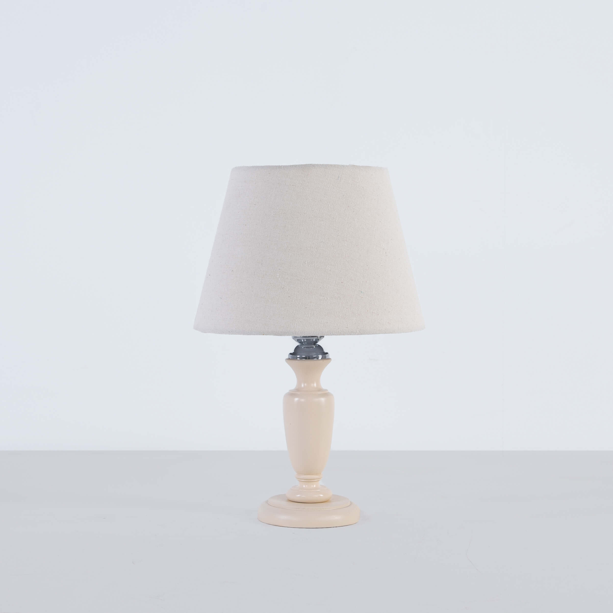 Modern Table Lamp 1