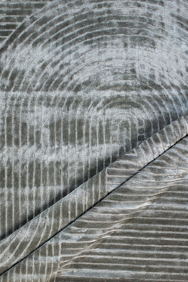 Tuftee Hand-Tufted Wool Blend Rug 3