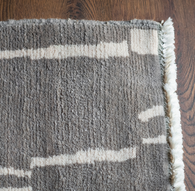 Beige Broken Chains Hand-knotted Carpet 1