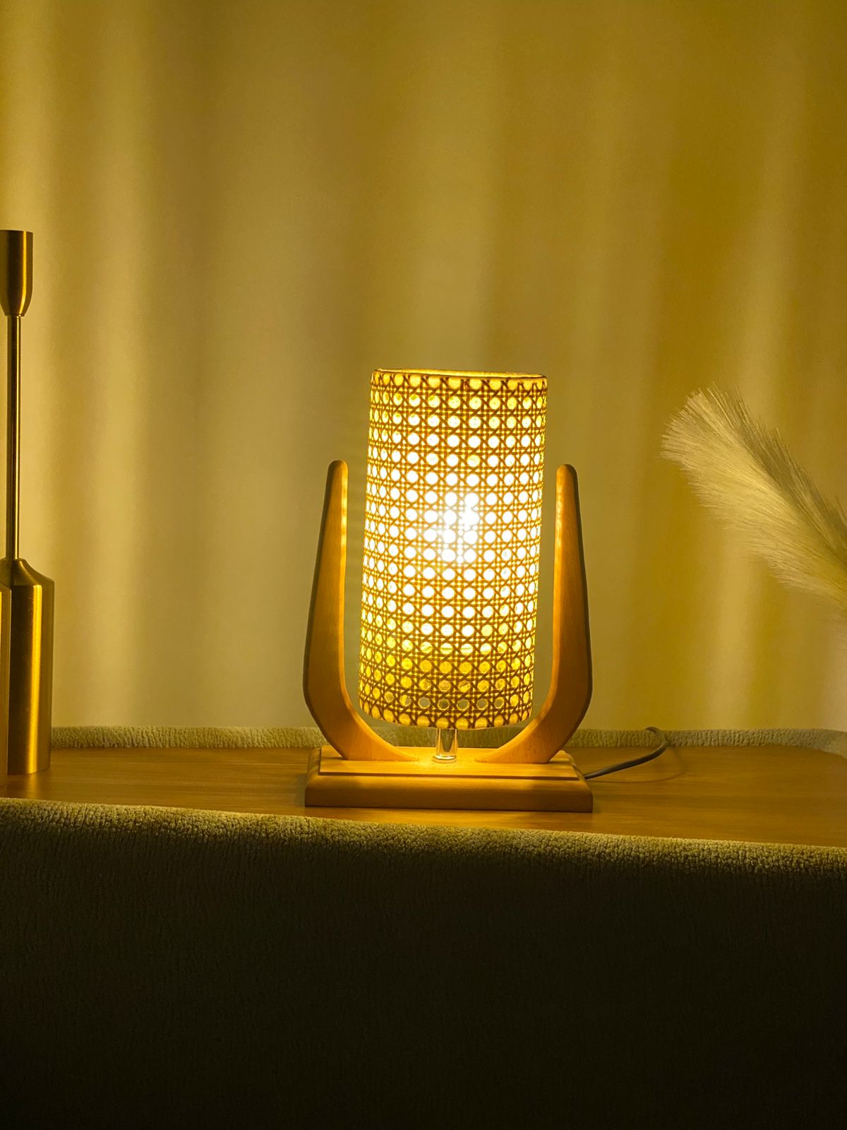 Rattan and Beech Wood Table Lamp – Sculptural Glow with Vintage Warmth - BTL0990 2