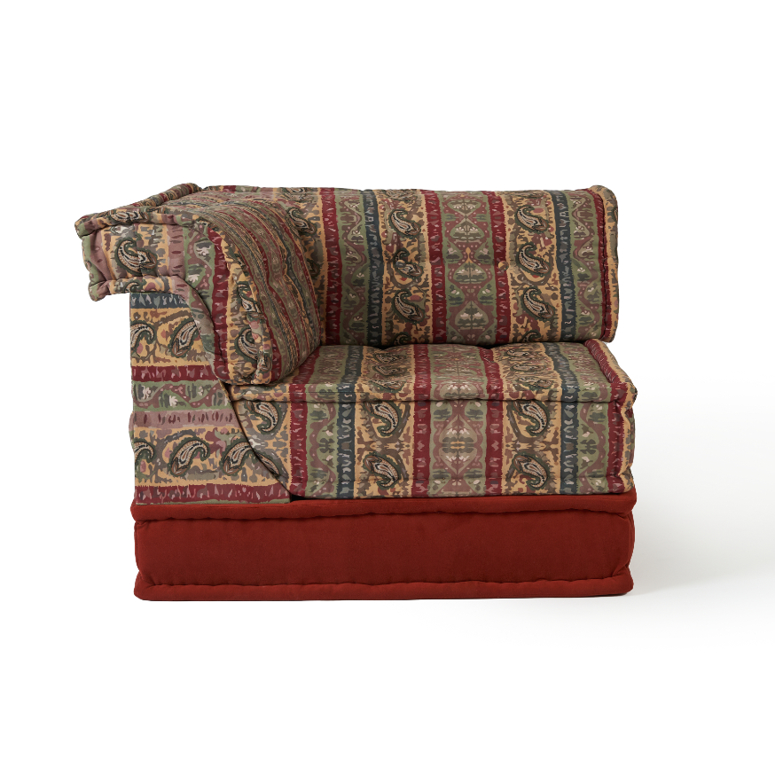 Kenji - Corner Seat 2
