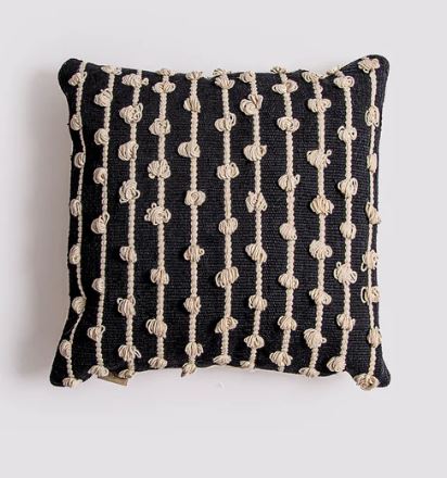 Kayanza - Woven cushion 0