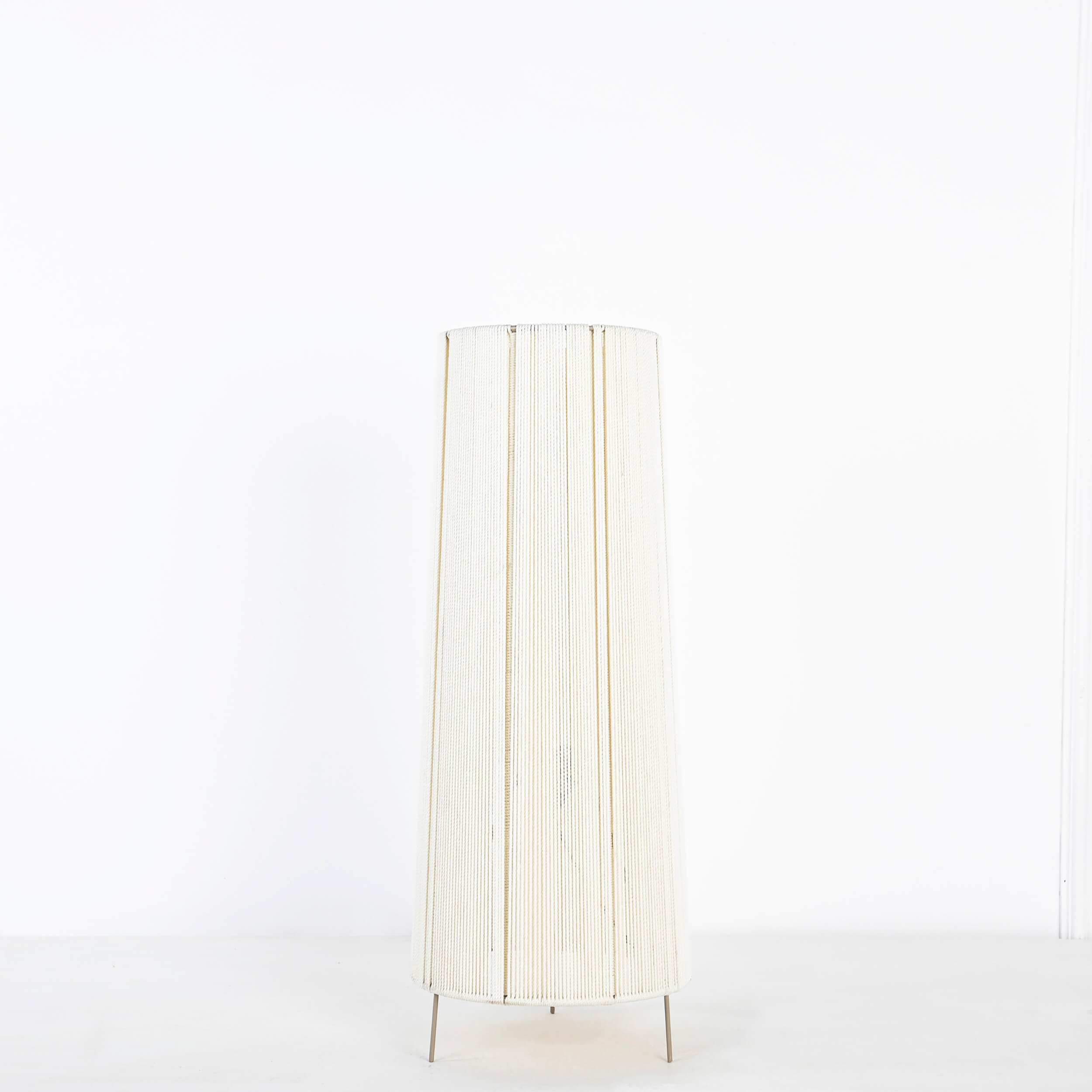 Floor Lamp a81 0
