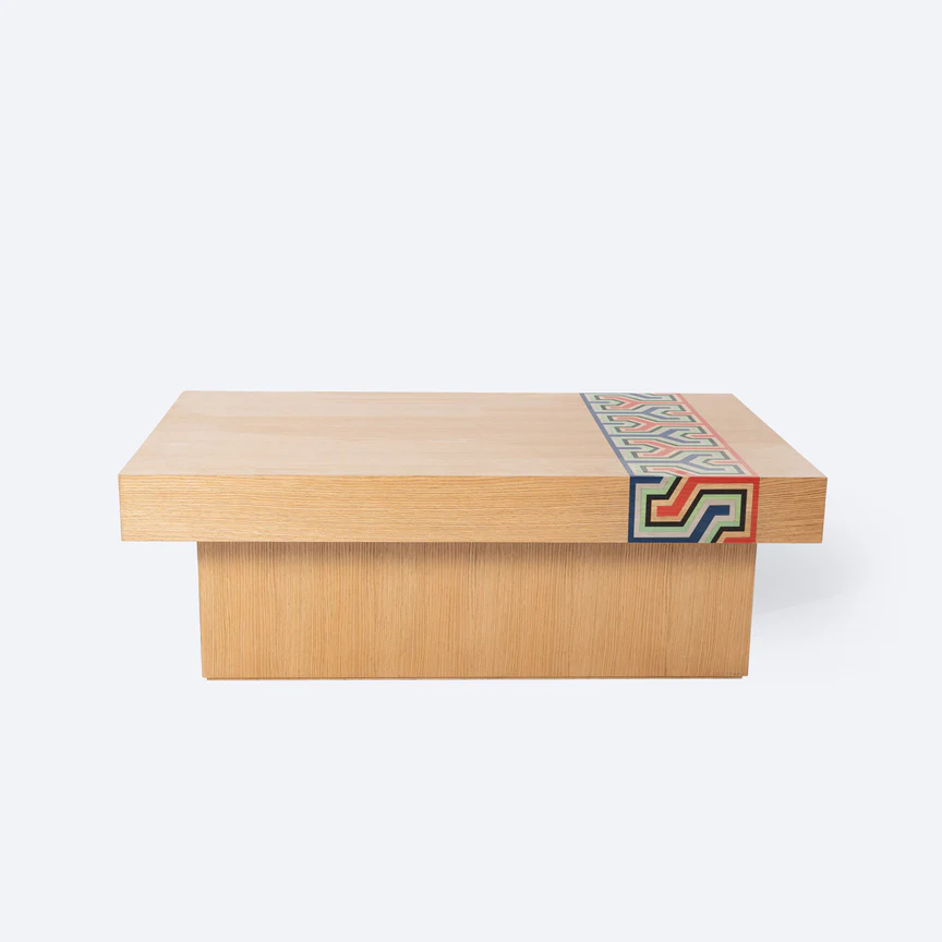 Casat Coffee Table with Colorful Decorations 1