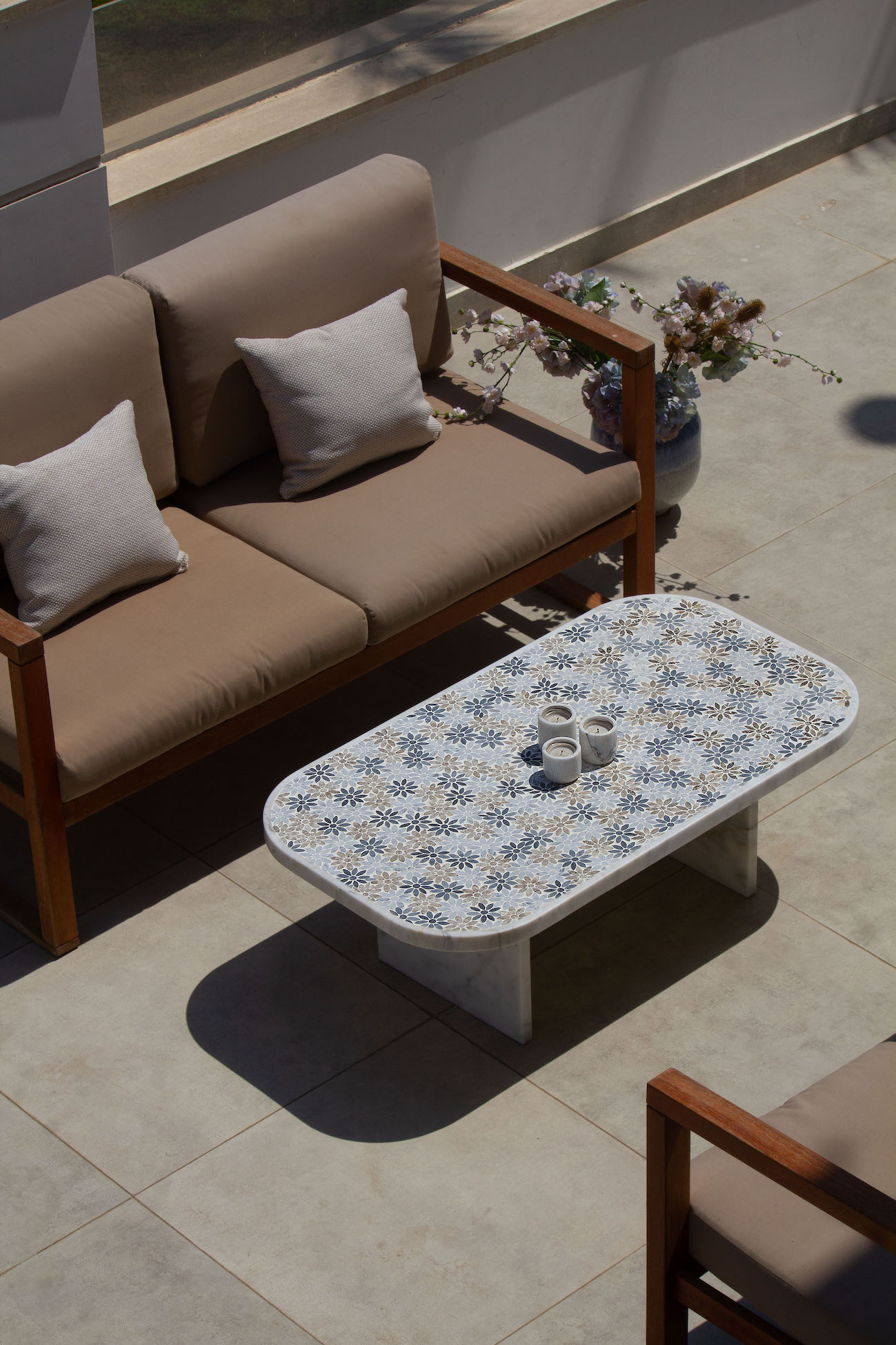 In Full Bloom Marble Coffee Table - Rectangular - White 4