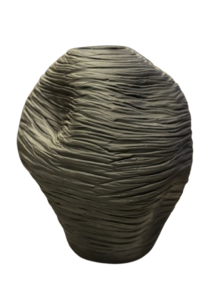 Viyunok Pottery Vase 0