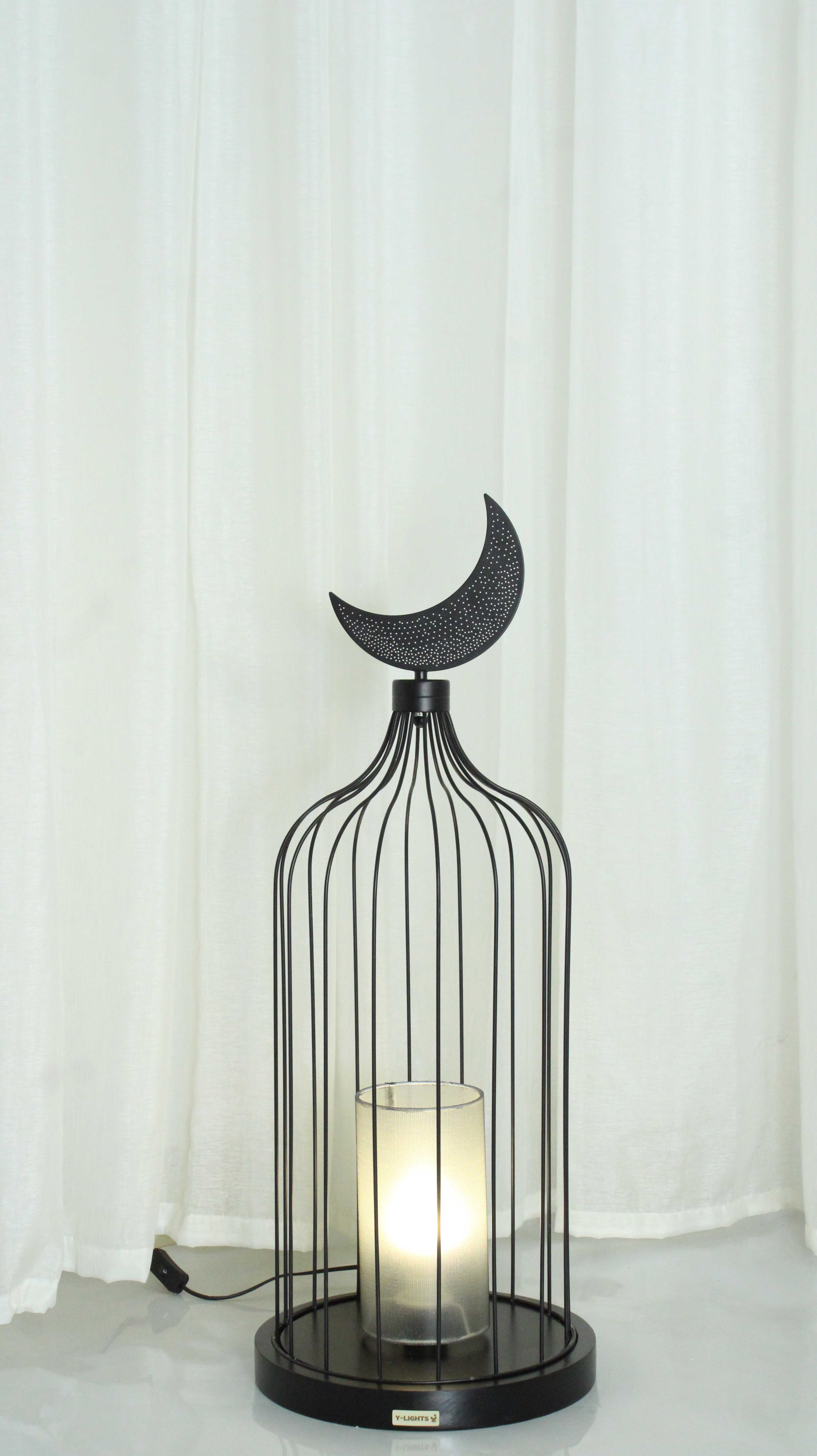 Floor Lamp - Black 1
