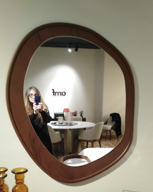 Wave Round Wooden Mirror With Modern Design 0