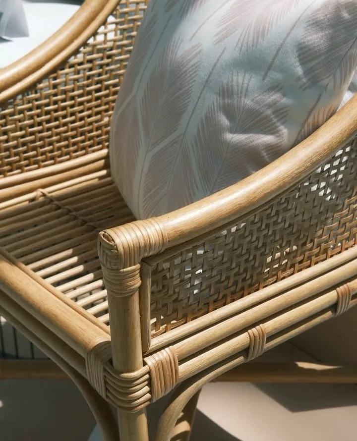 كرسي بذراعين من البامبو - تصميم متين وأنيق 4