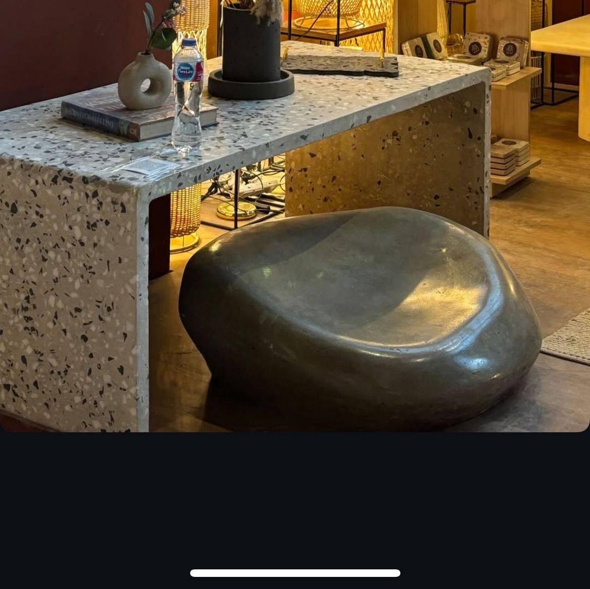 Pebble Concrete Chair 1