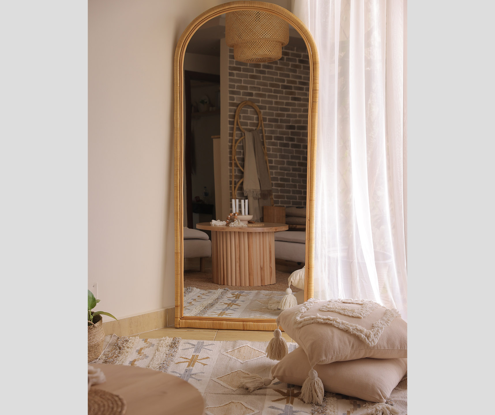 Isla Eco-Friendly Arched Mirror With Premium Bamboo and Rattan 2