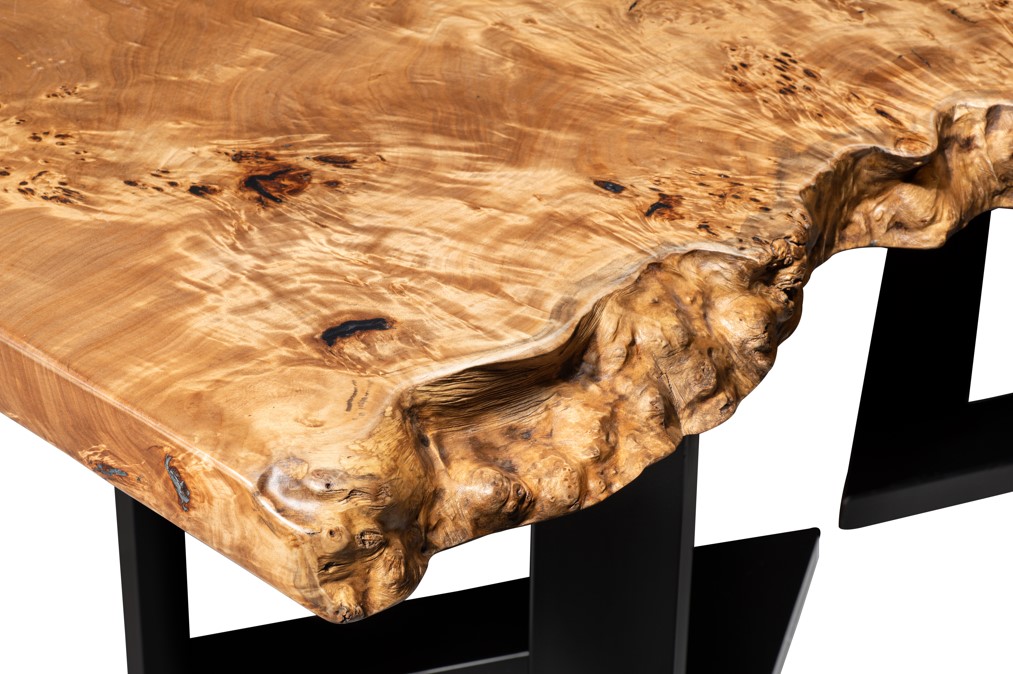 Mappa Burl dining table 1