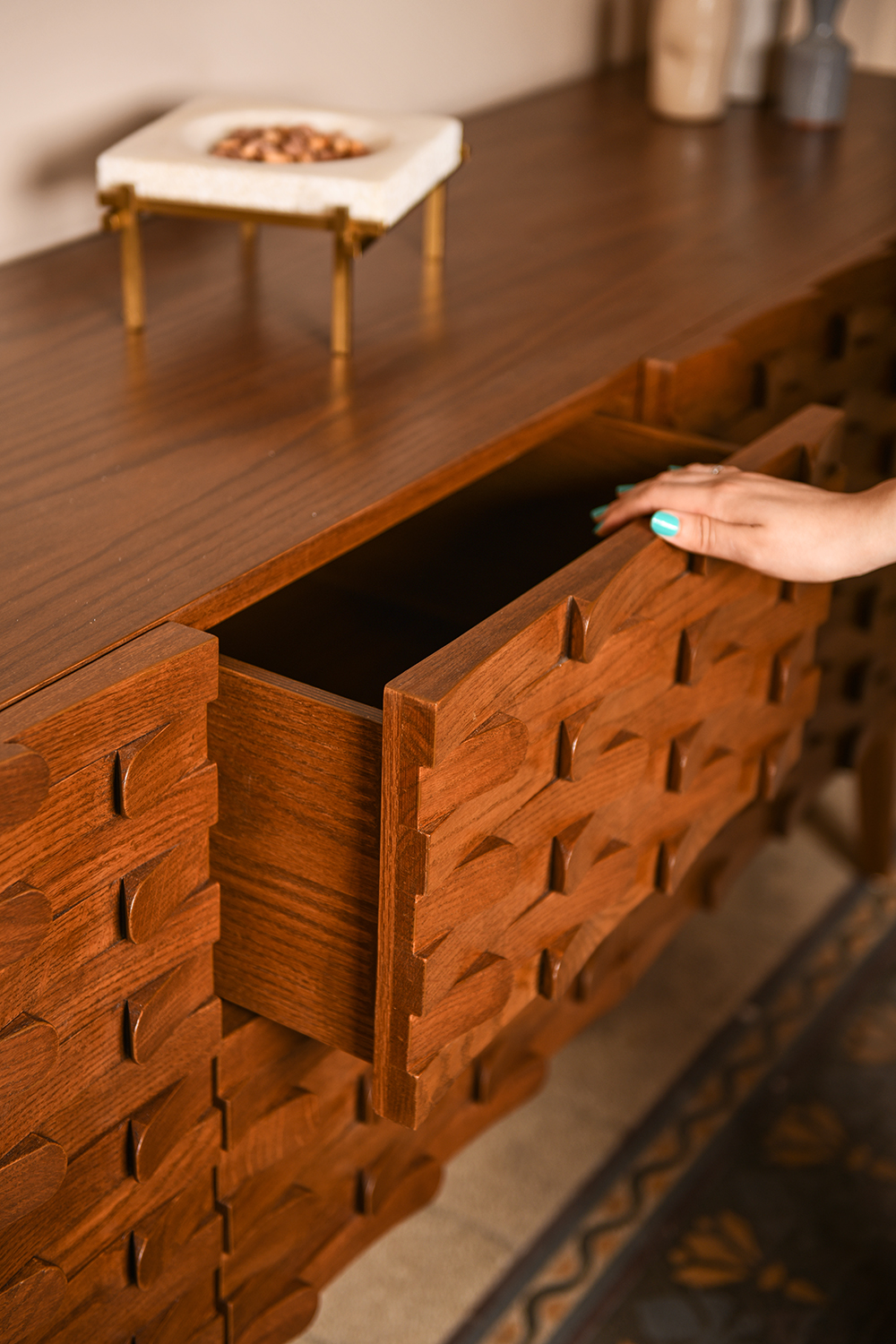 Leaf Large SideBoard 2