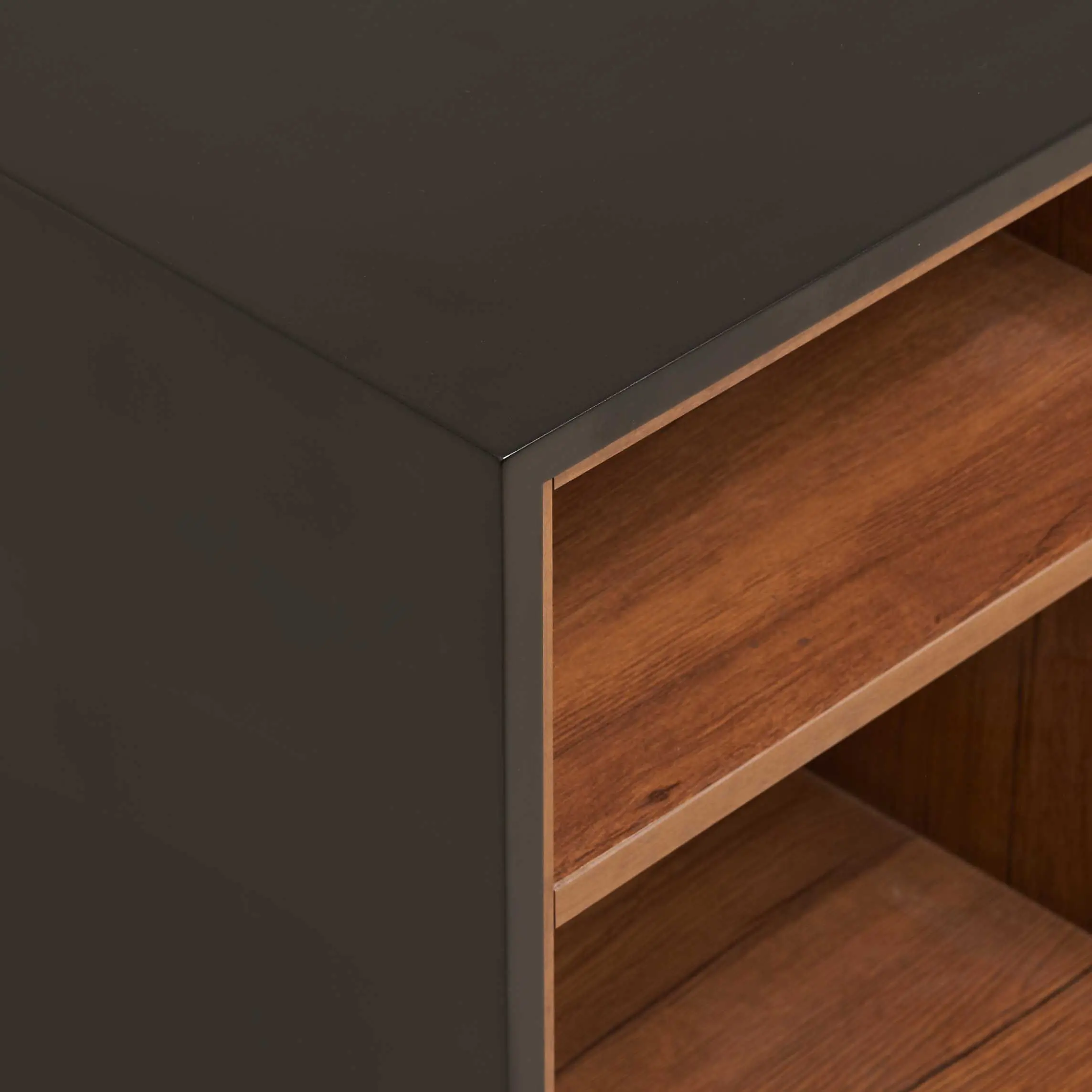 Safa Nightstand With 2 Shelves 3