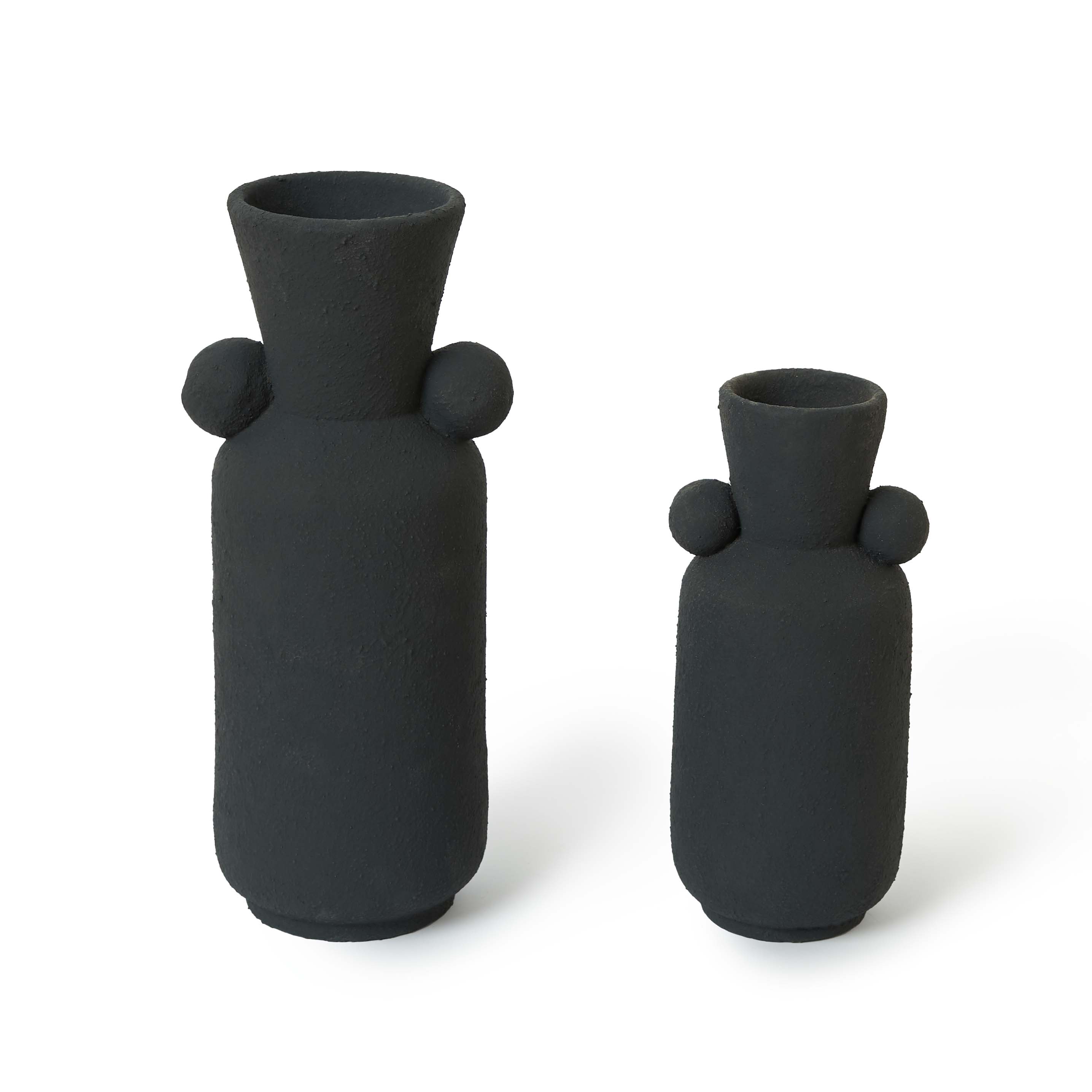 Doti Vase 1