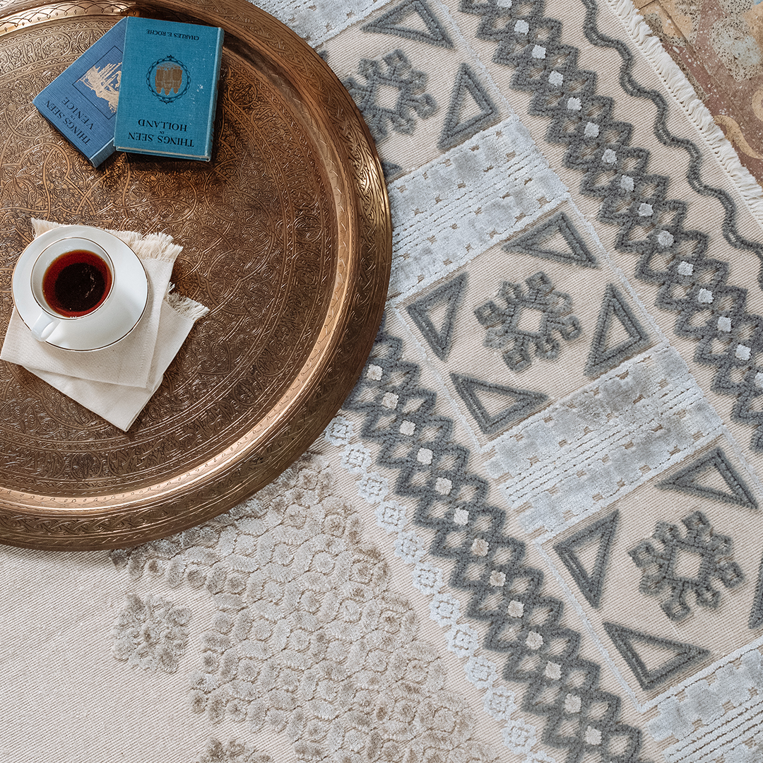 Lattice Hand-knotted Carpet 3