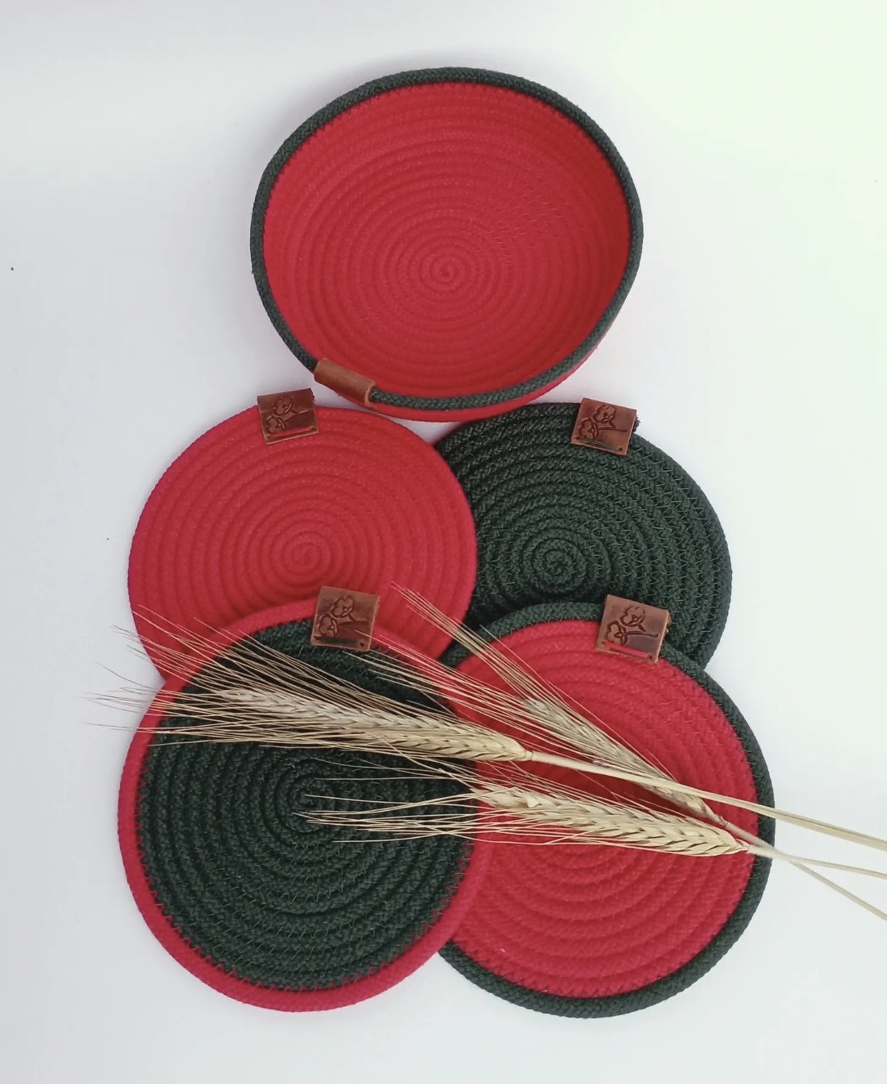 Handmade Woven Coasters set of 4coasters and plate 0