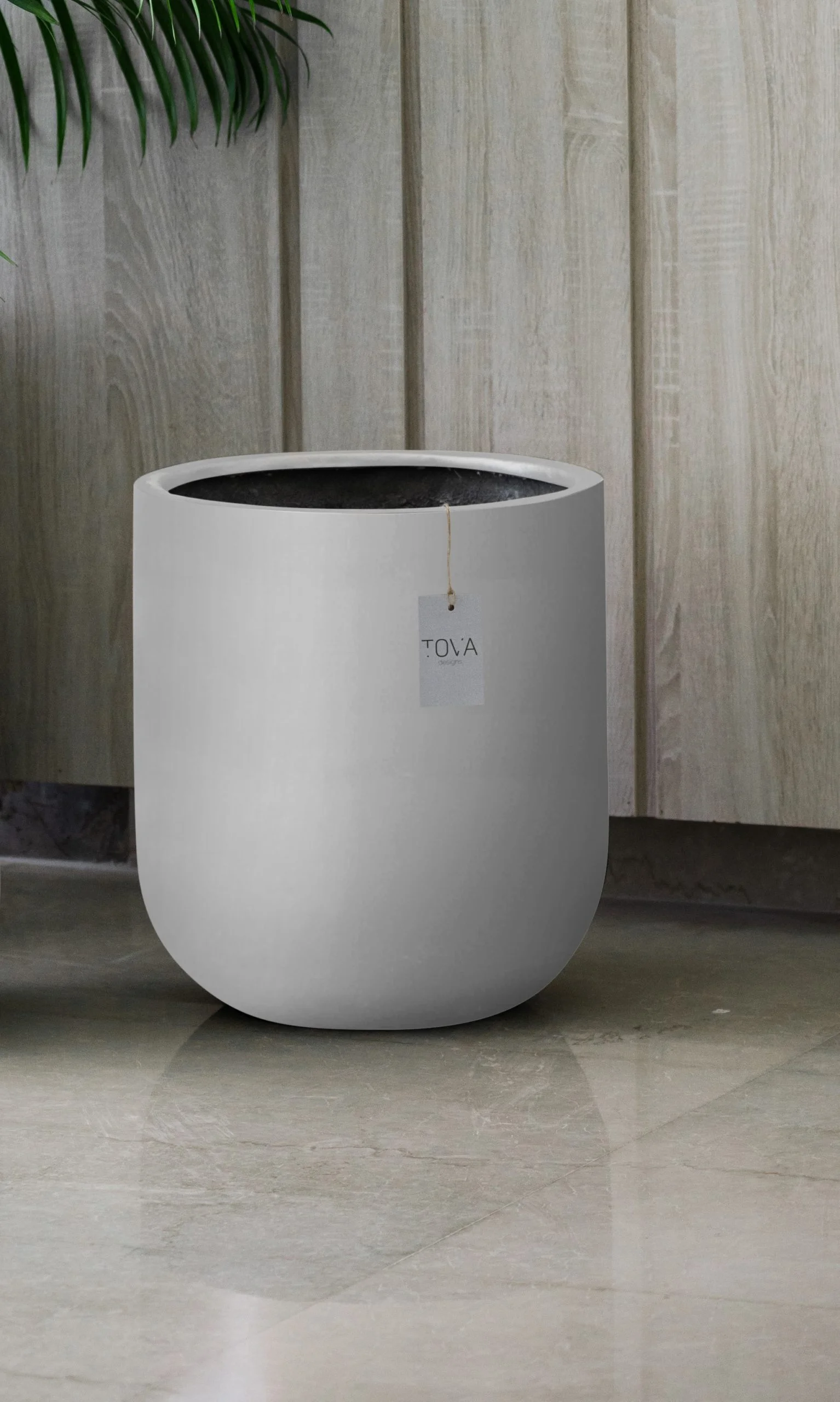 Fiber Glass Light Grey Pot 0