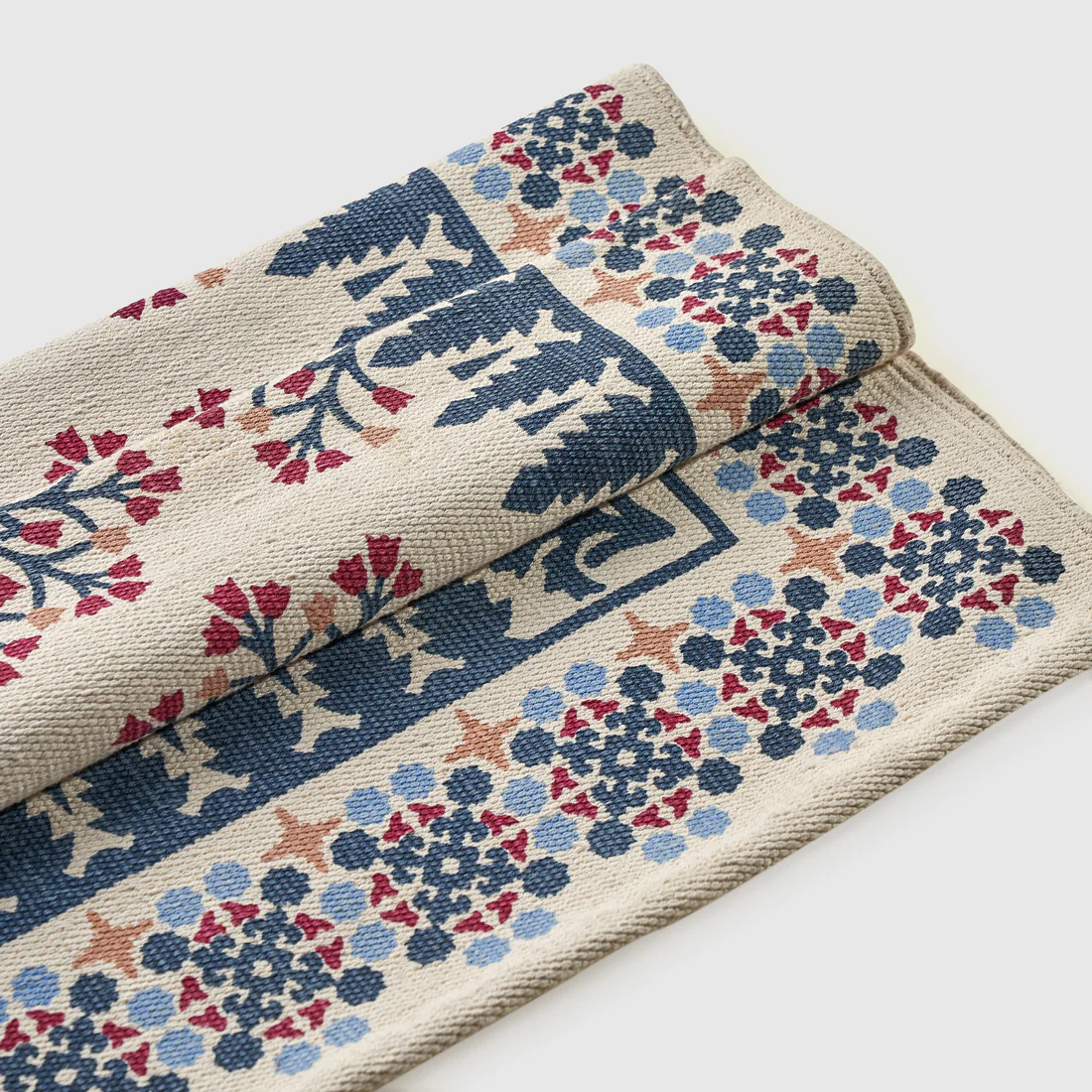Fustat Handwoven Cotton Rug – Floral Heritage Design 1