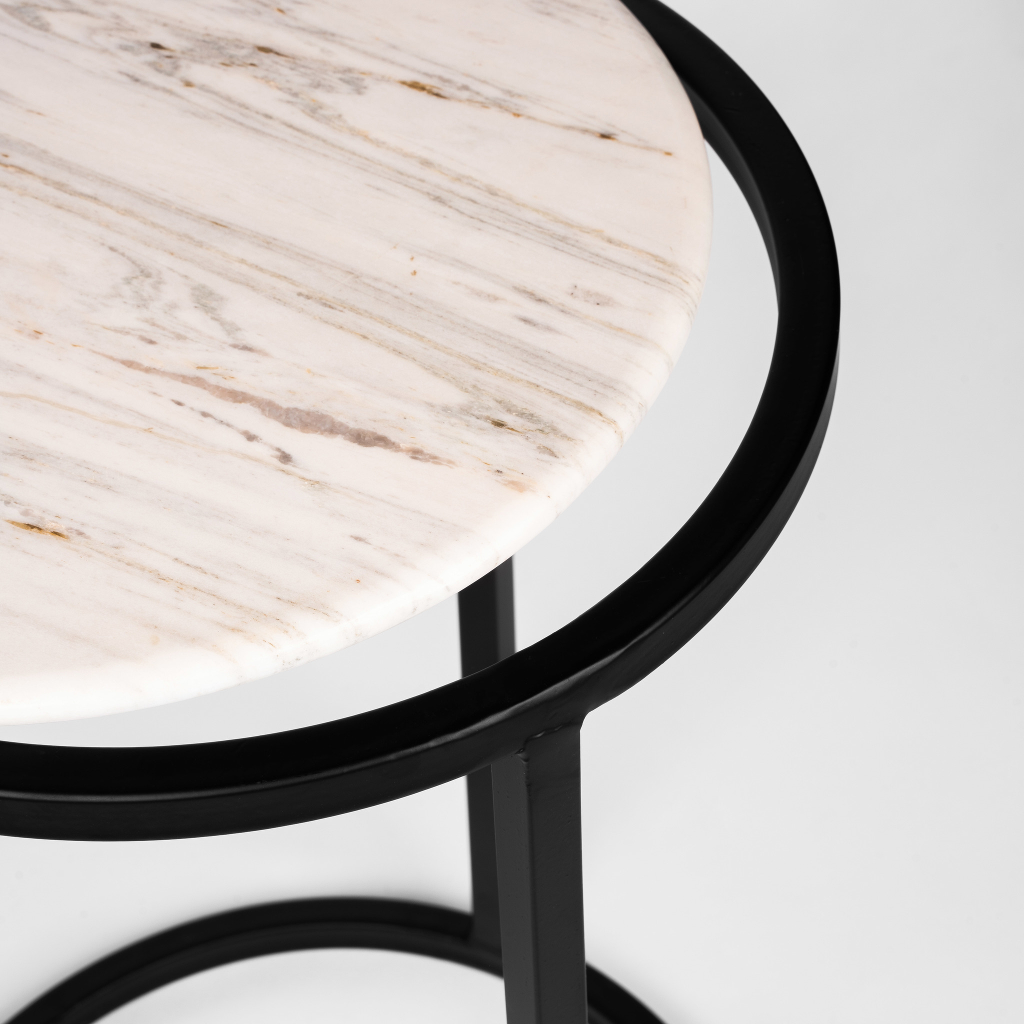 Calacatta Side Table 4