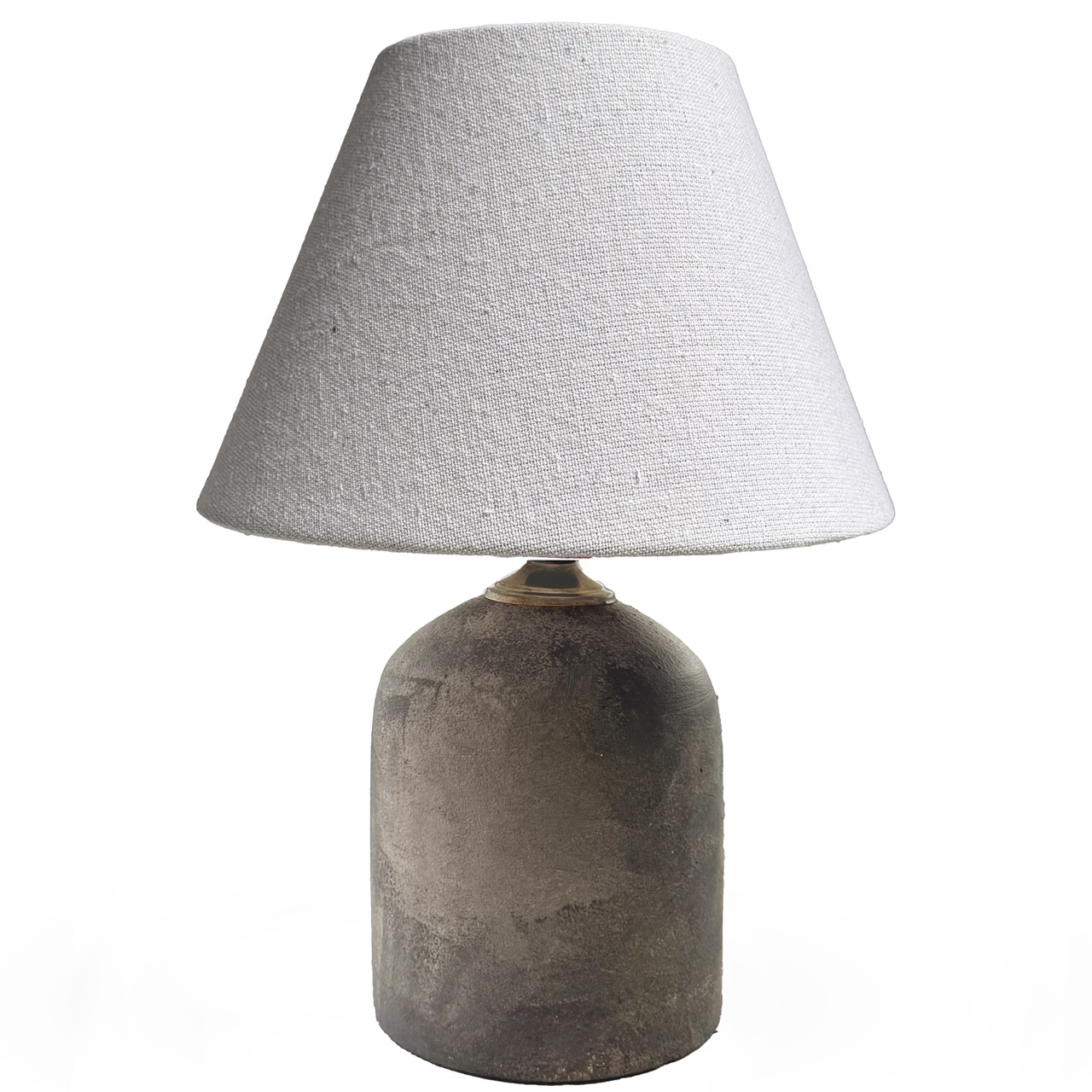 Antiqued brown table lamp 0