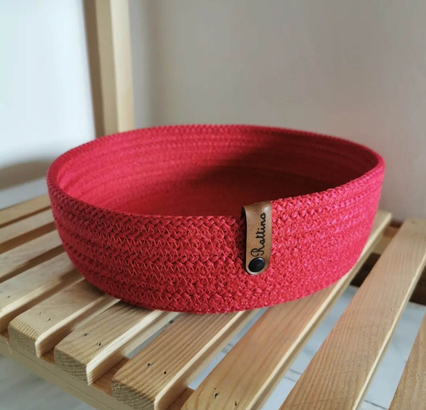 Handmade woven plate 0