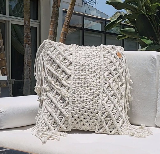 Square Design Cushion 0