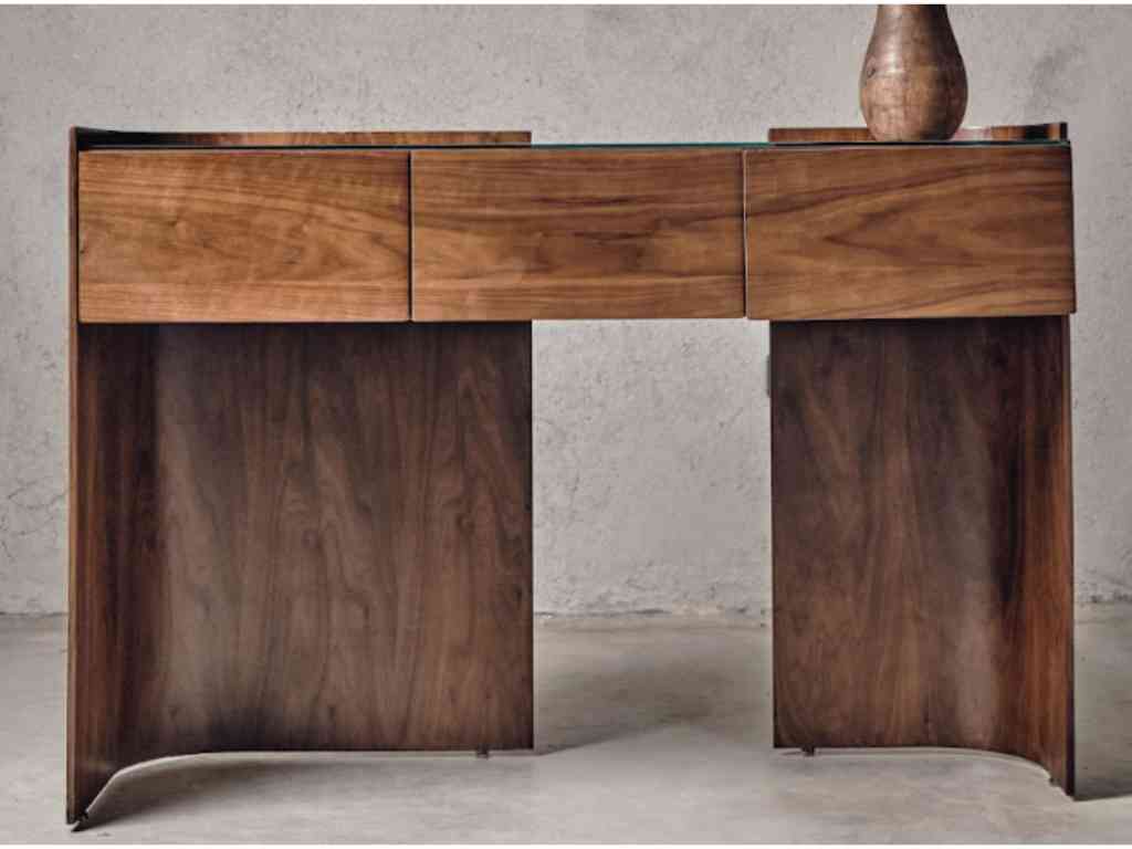 Dolly Walnut Veneer Dresser 0