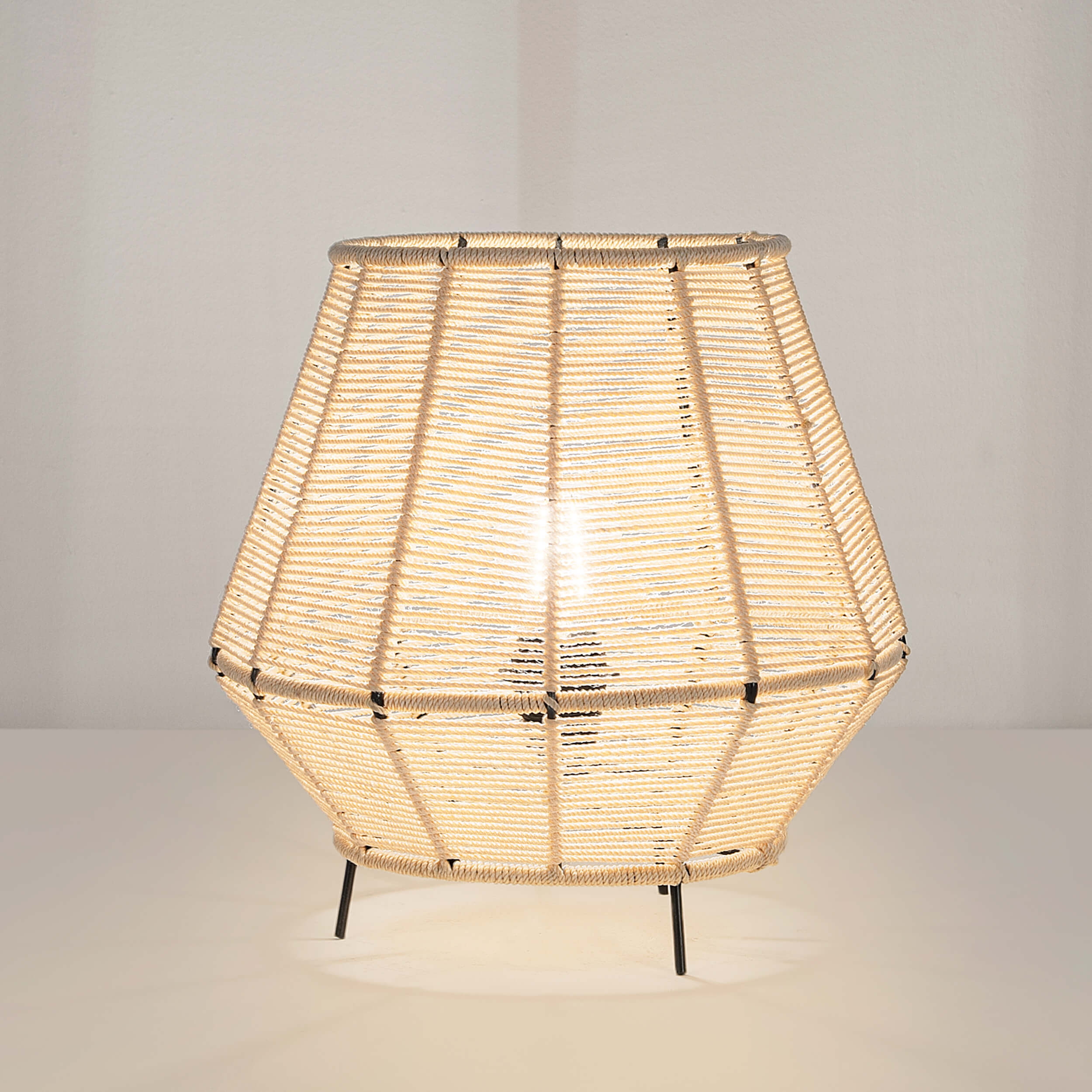 Taple Lamp a31 0