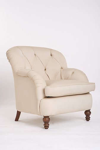 Capitone Armchair 2