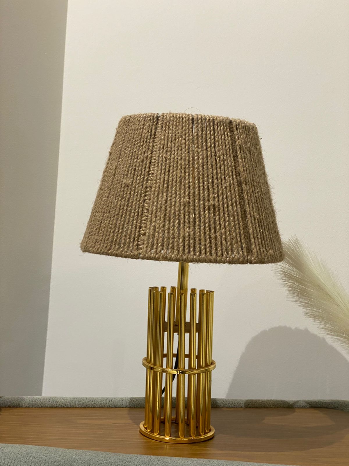 Burlap Table Lamp - Jute Shade and Stylish Gold Rod Base - TBM04 1