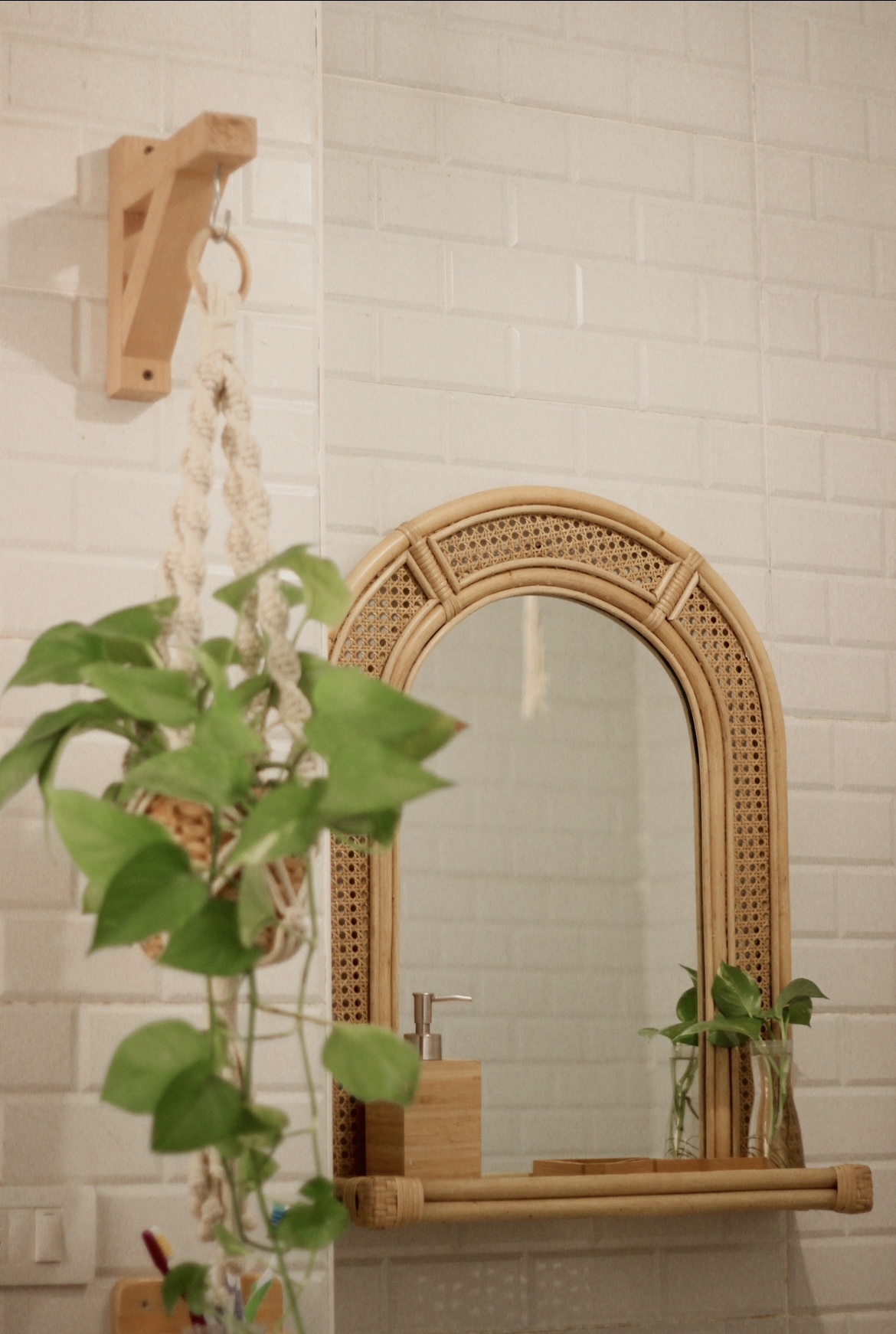 Bel Bamboo Arched Mirror with Mini Shelf - Elegant Storage Solution 0