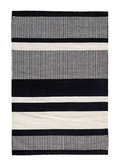 Black Hues Bath Mat 0