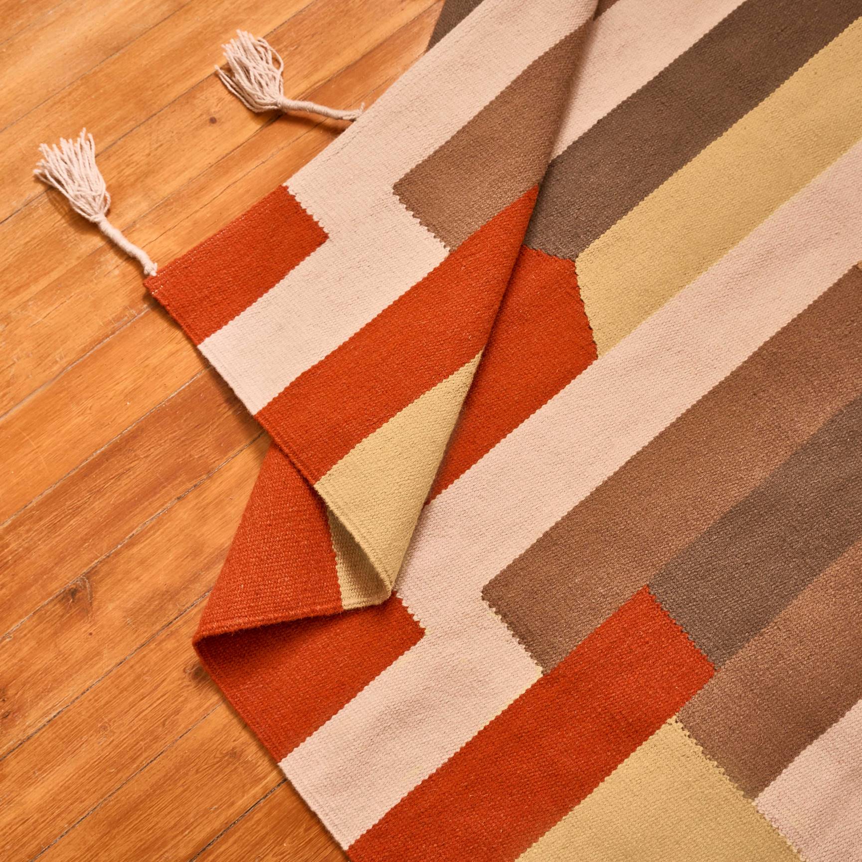 Pearls Kilim Carpet 2