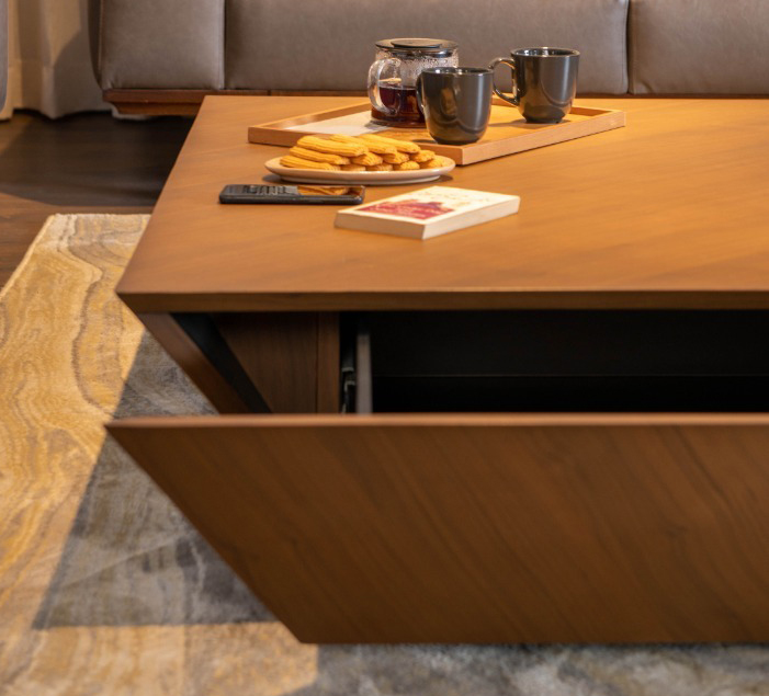 Edge Coffee Table (Oak) 2