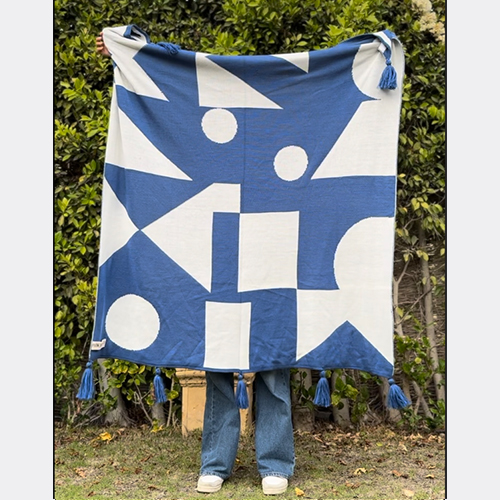 Geo Throw Blanket 0