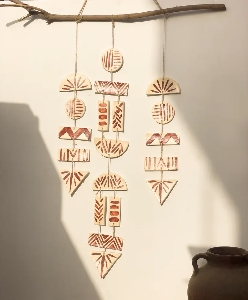 Historical Mountain Wall Hanging 1