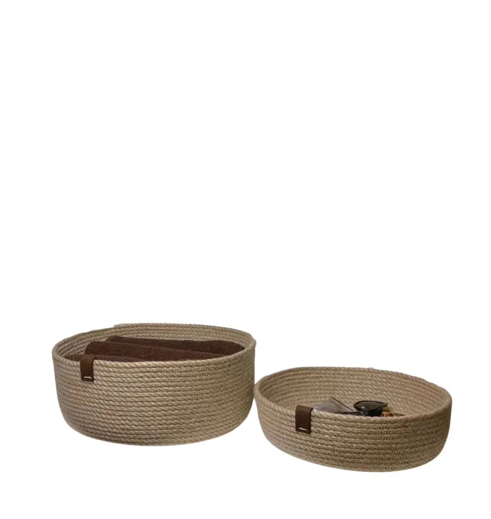 Handmade Set of 2 Woven Jute Plates 0