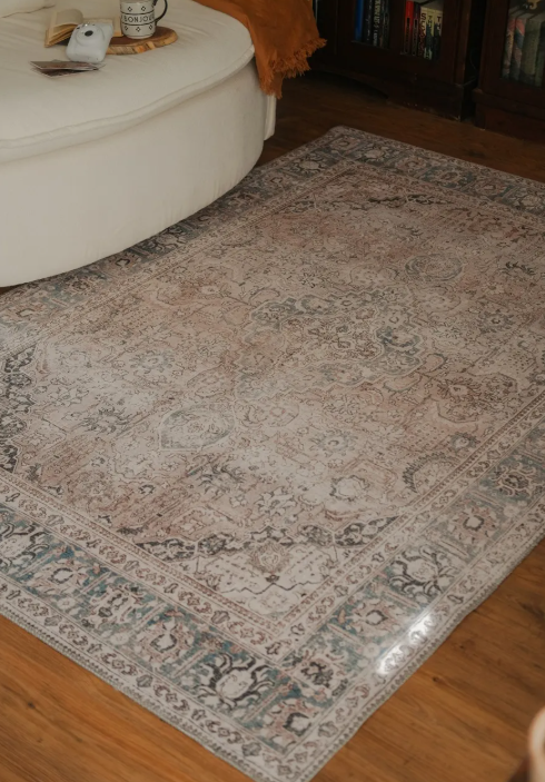 Azure Antique Rug 3