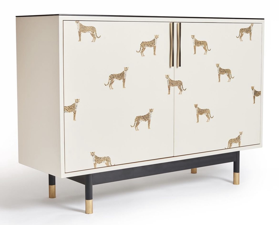 Cheetah Two Door Sideboard - Oak With Gold Trims 2