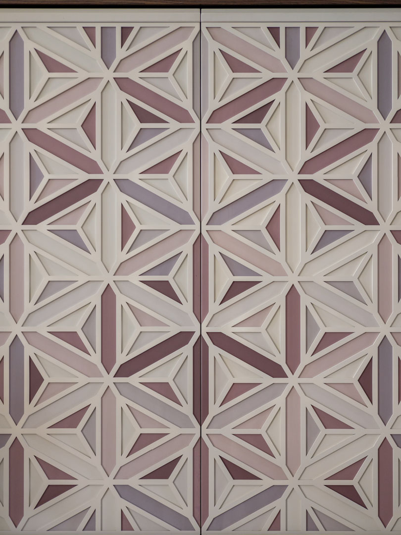 Arizona Shoe cabinet 1