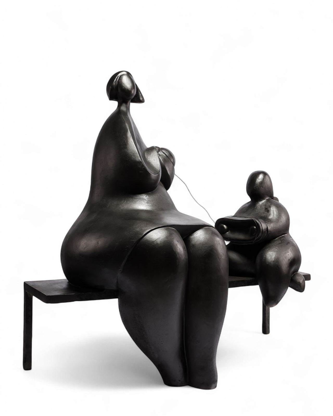 Mother & Daughter Sculpture 0