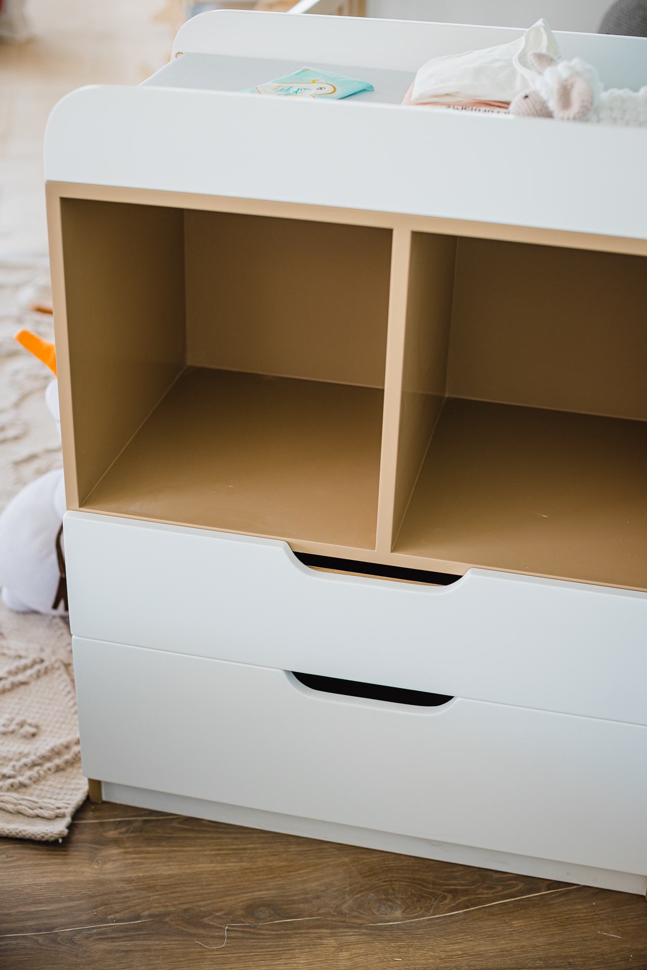 Almond Crib with Attached Changing Table 4